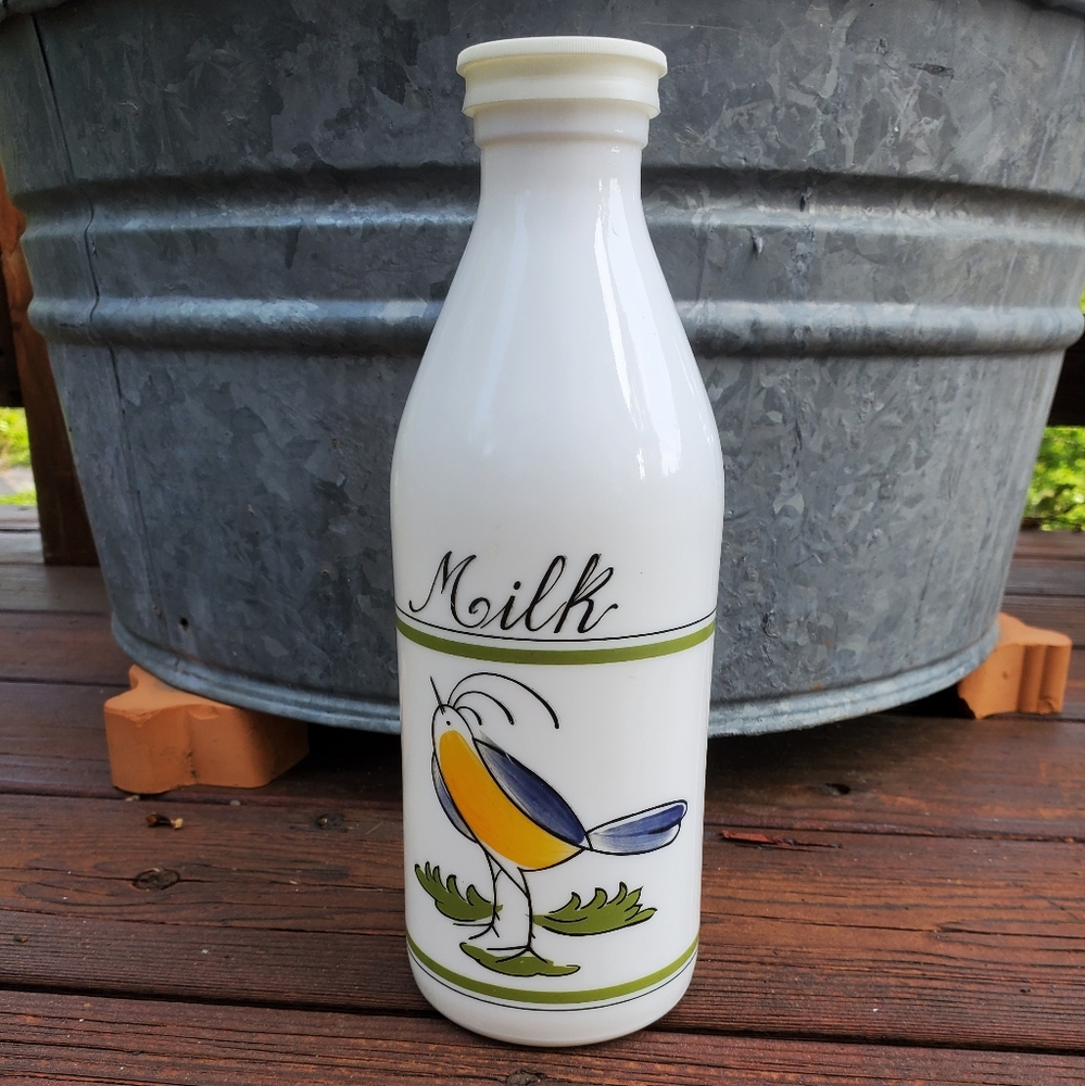60s/70s Italian Egizia Milk Glass